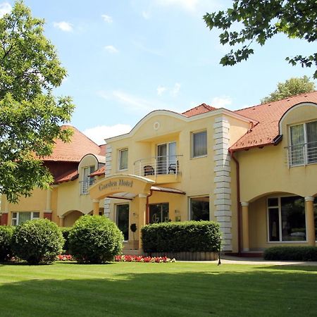 Garden Hotel Wellness Es Konferencia Szolnok Eksteriør billede