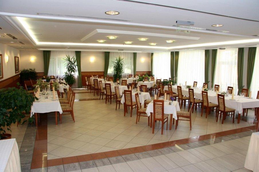 Garden Hotel Wellness Es Konferencia Szolnok Restaurant billede